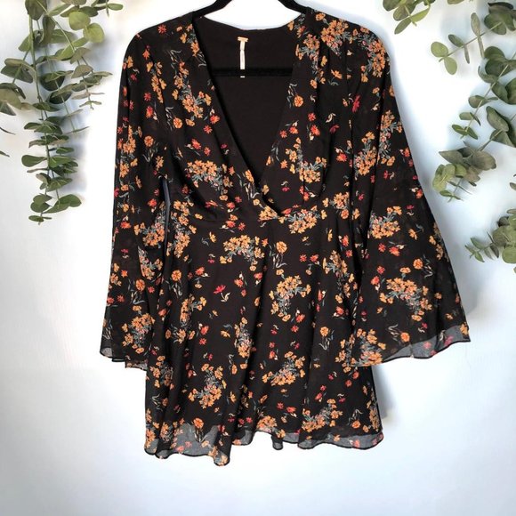 🎉 40% OFF Free People Lilou Black Floral Dress - Picture 2 of 6
